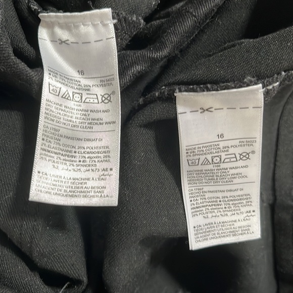 OLD NAVY Rockstar Jeggings - 2 pairs - Picture 2 of 2